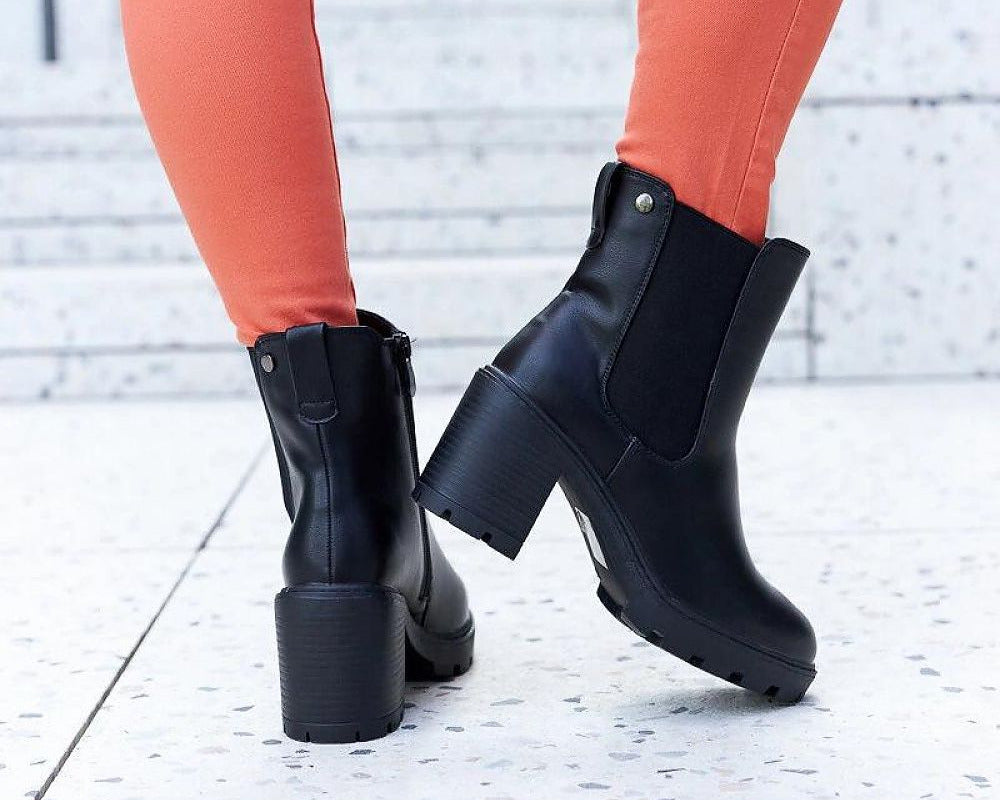Stiefeletten mit Absatz model 204766 Solea