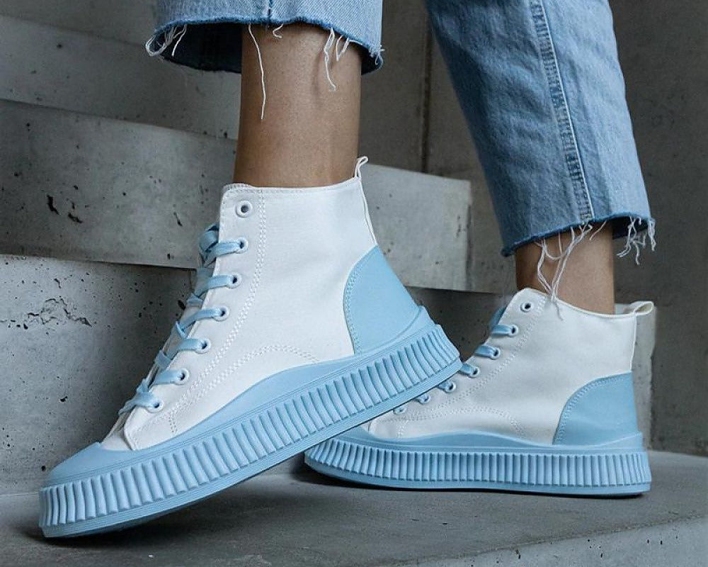 Sneakers model 207205 Solea