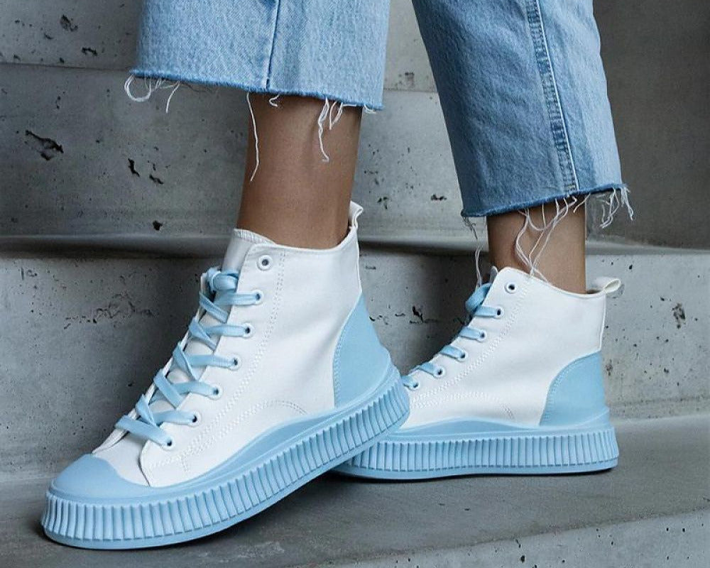 Sneakers model 207205 Solea