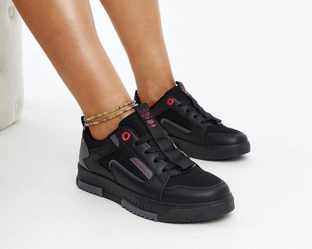 Sneakers model 207353 Solea