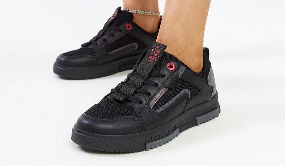 Sneakers model 207353 Solea
