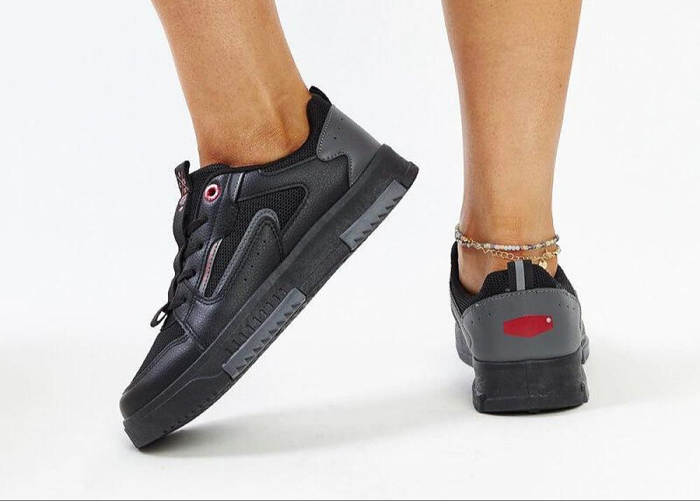 Sneakers model 207353 Solea