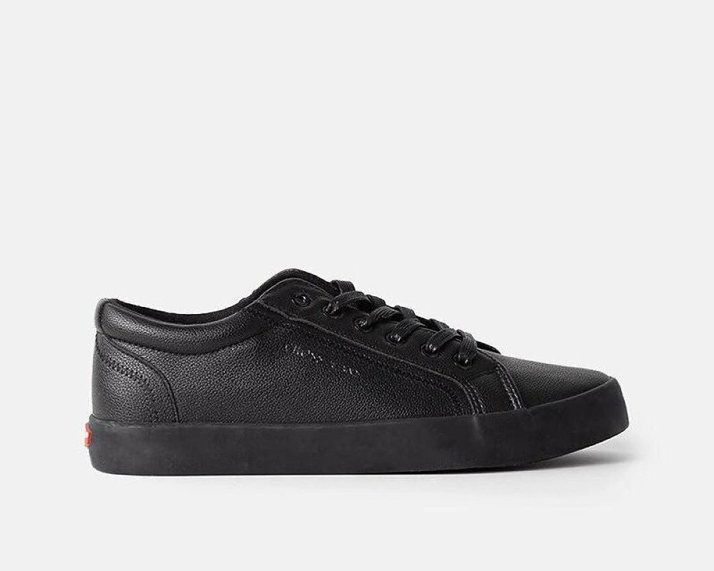Sneakers model 207363 Solea