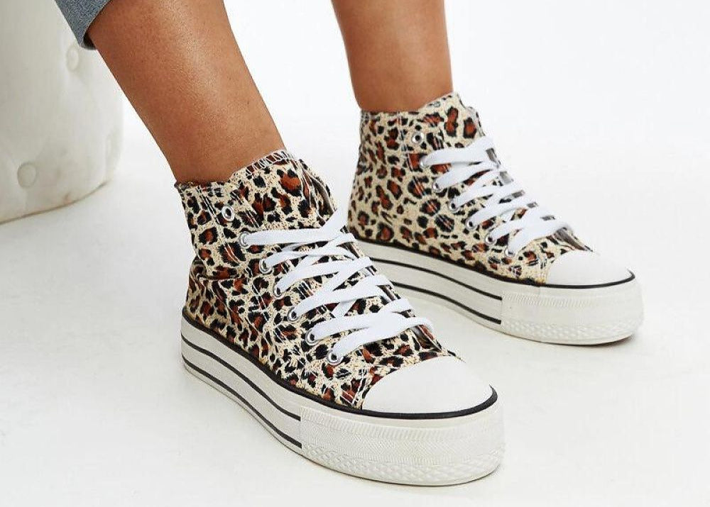 Sneakers model 207389 Solea