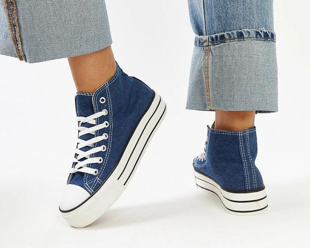Sneakers model 207390 Solea