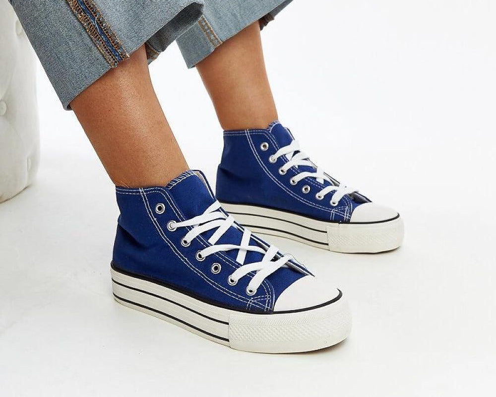 Sneakers model 207392 Solea