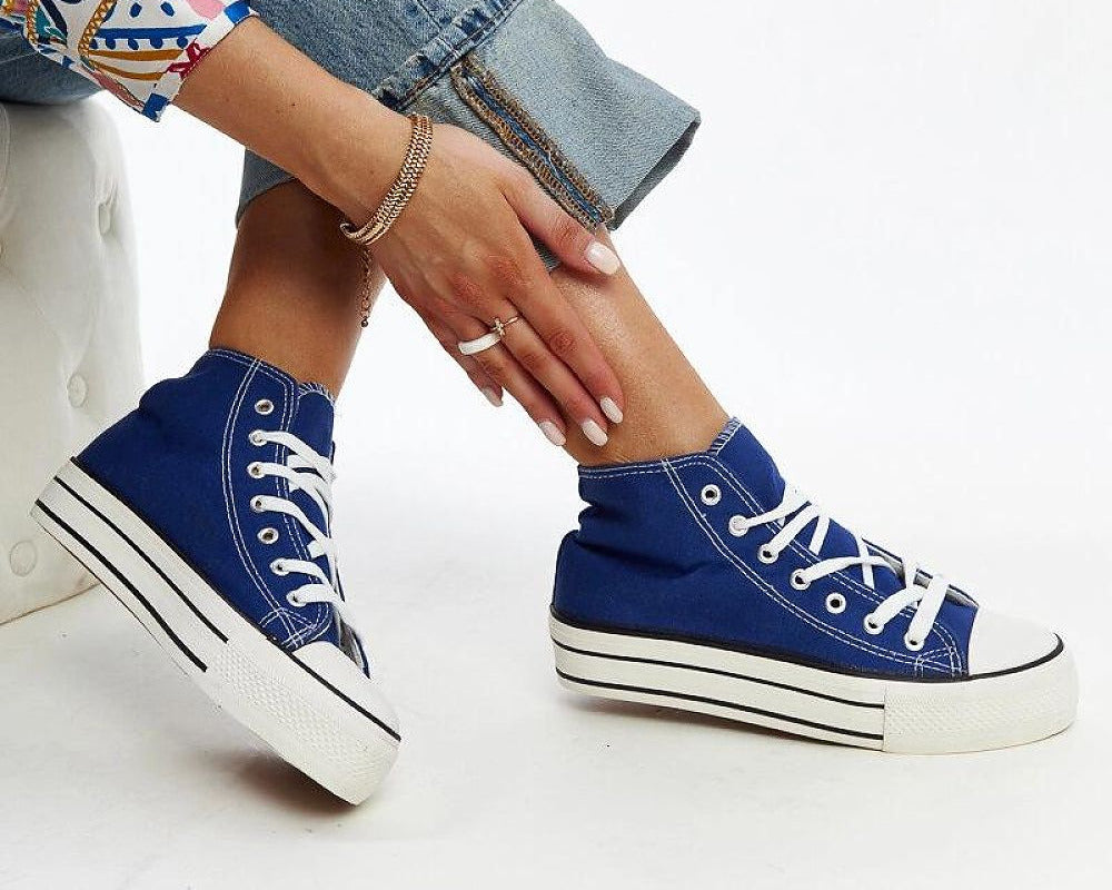 Sneakers model 207392 Solea