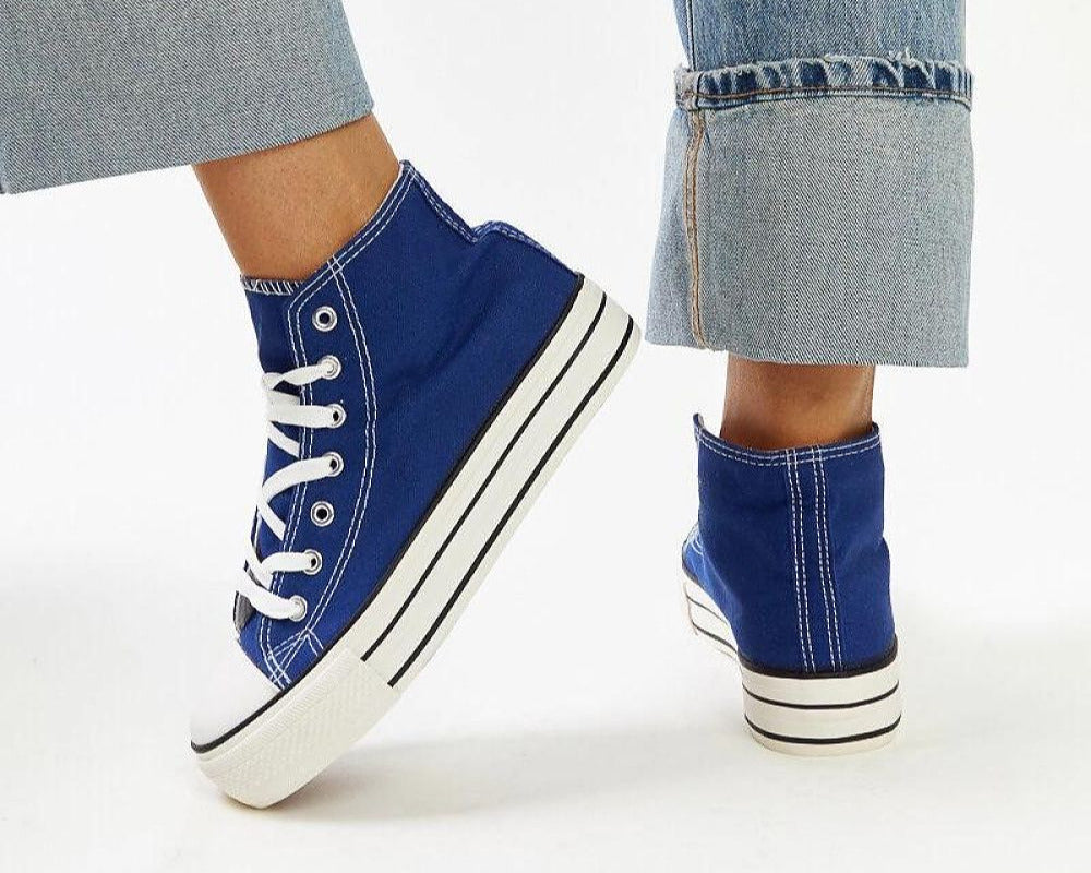 Sneakers model 207392 Solea