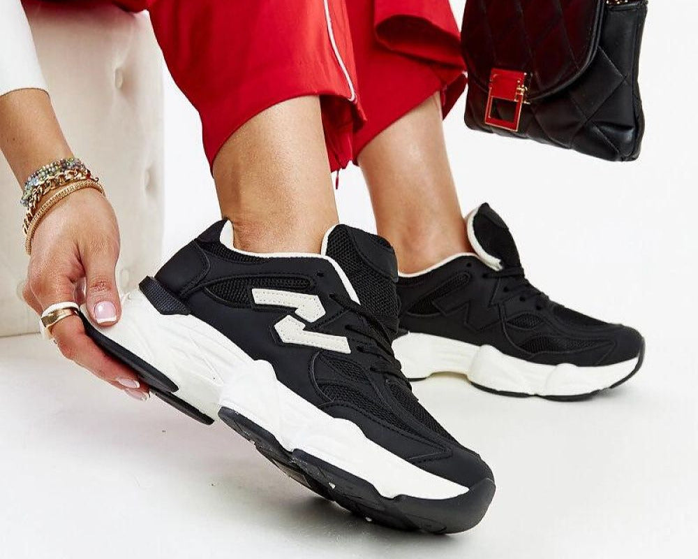 Sneakers model 207495 Solea