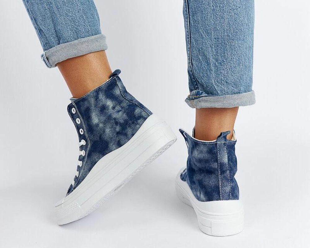 Sneakers model 207543 Solea