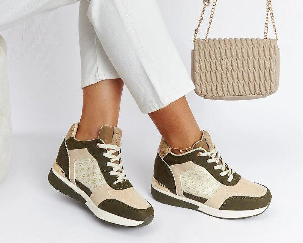 Sneakers model 207553 Solea