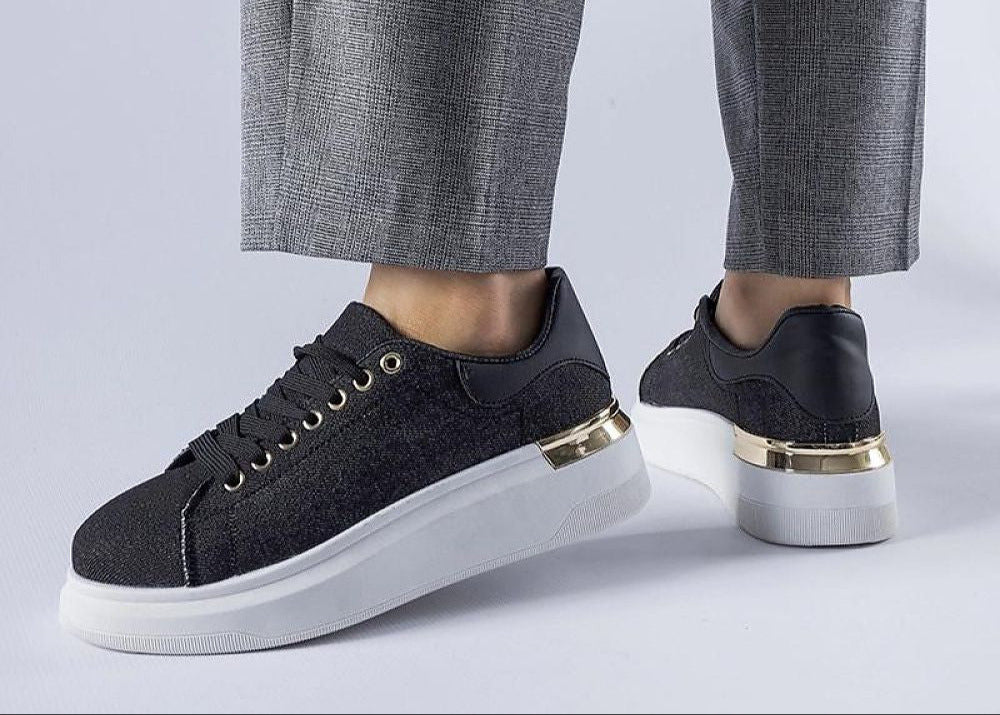 Sneakers model 207618 Solea