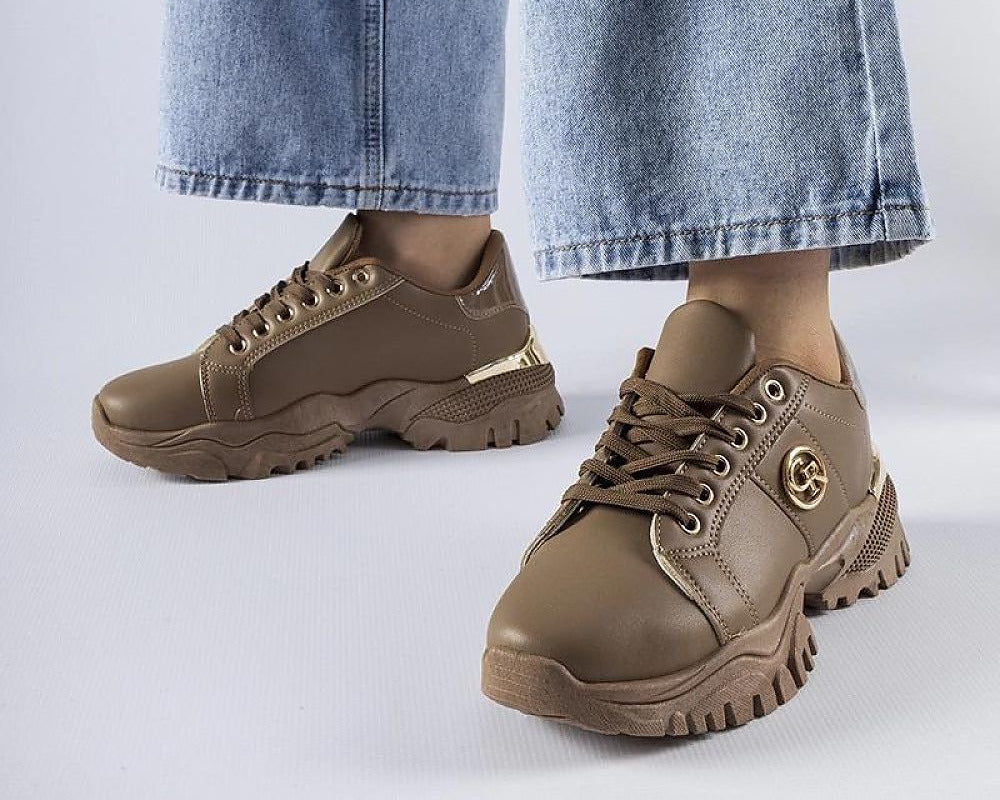 Sneakers model 207635 Solea