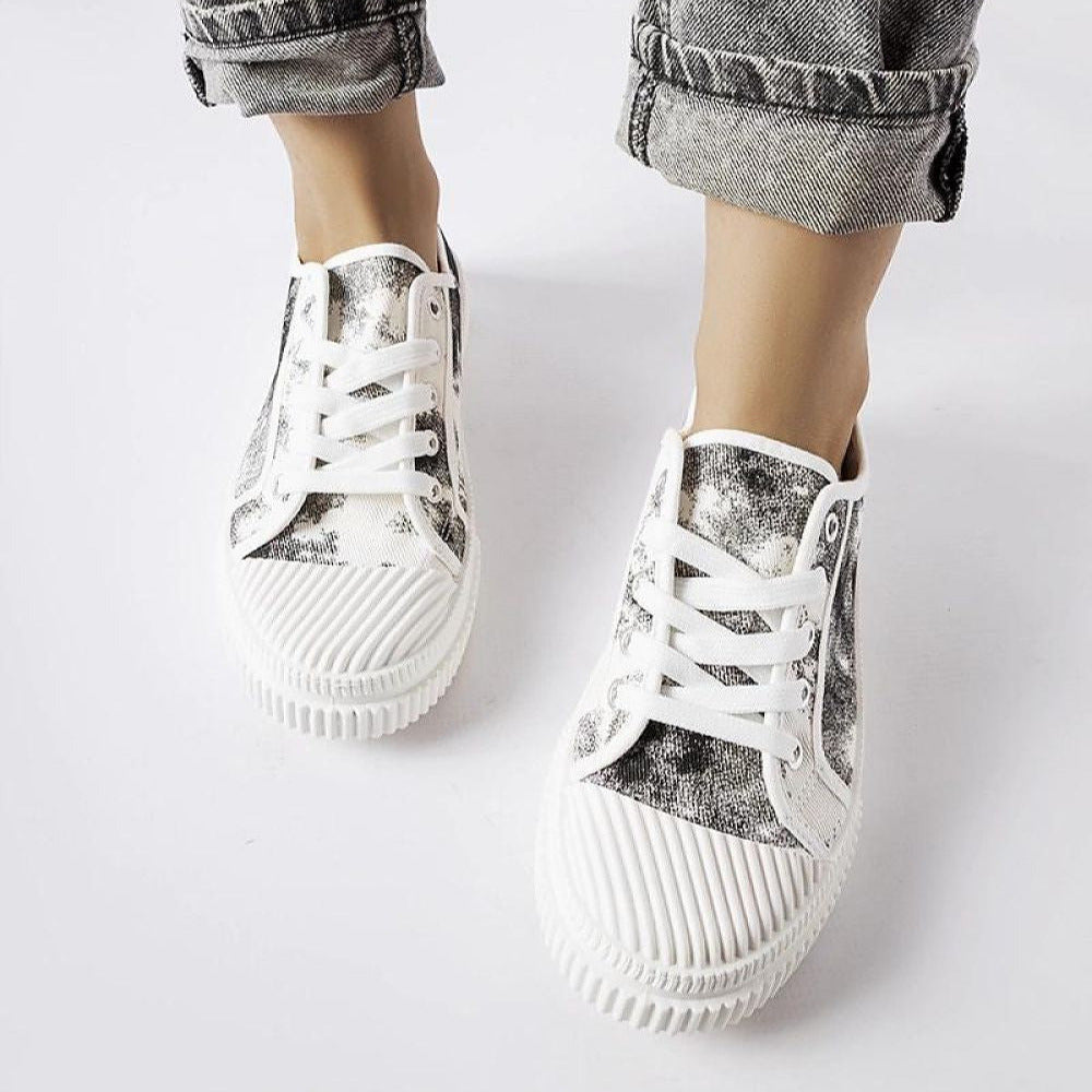 Sneakers model 207709 Solea