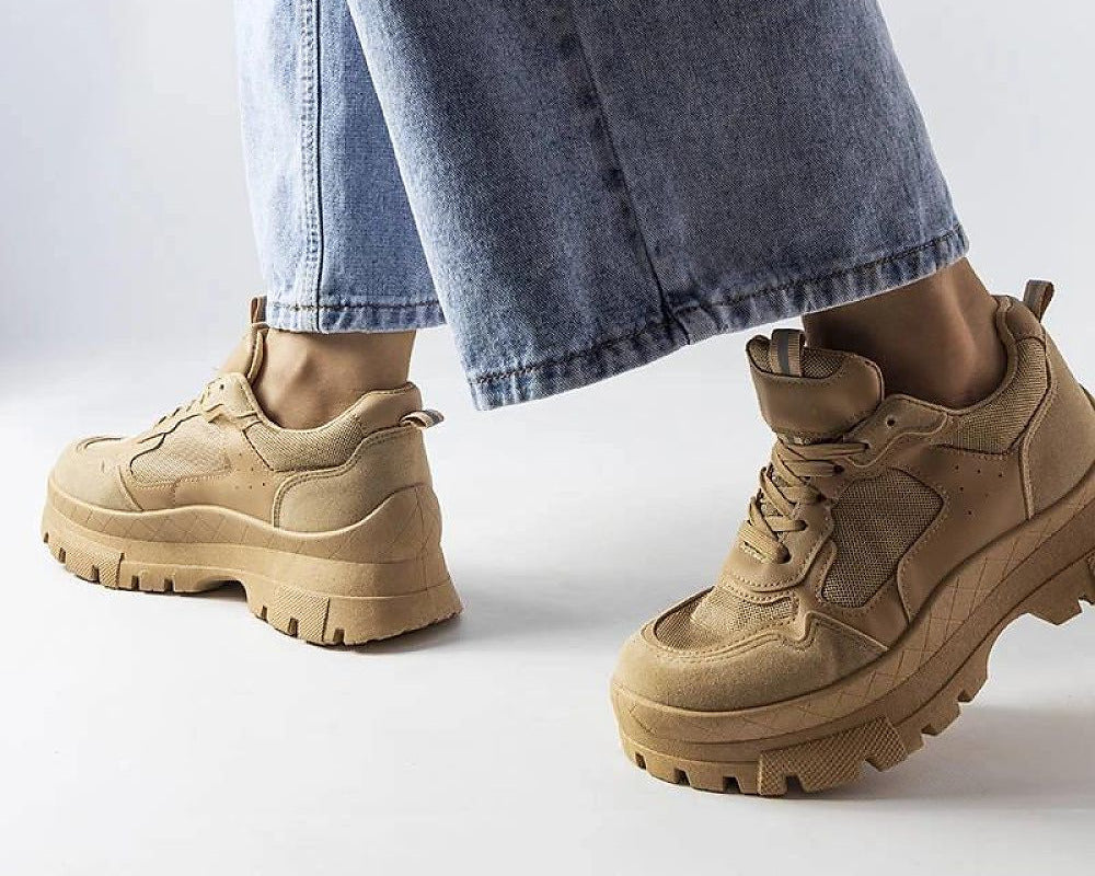 Sneakers model 207813 Solea