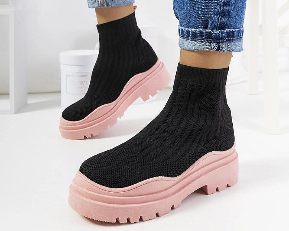 Sneakers model 207839 Solea