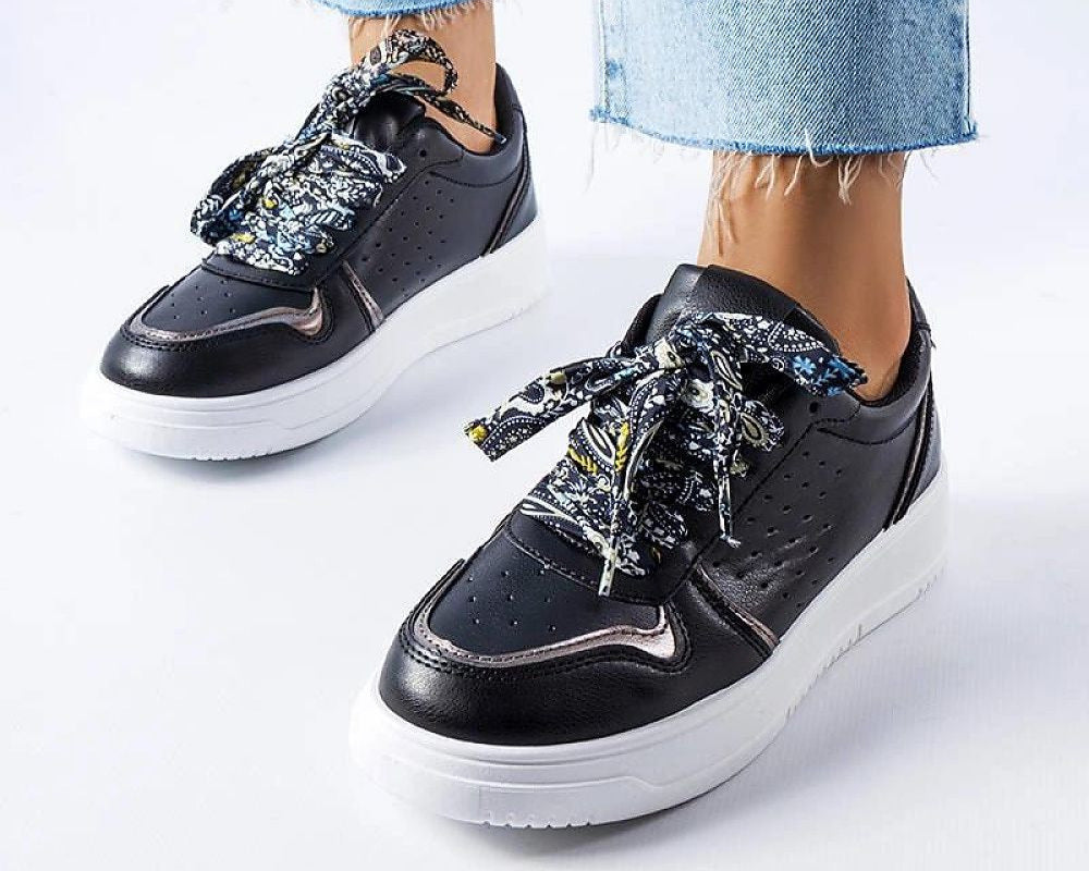 Sneakers model 207948 Solea