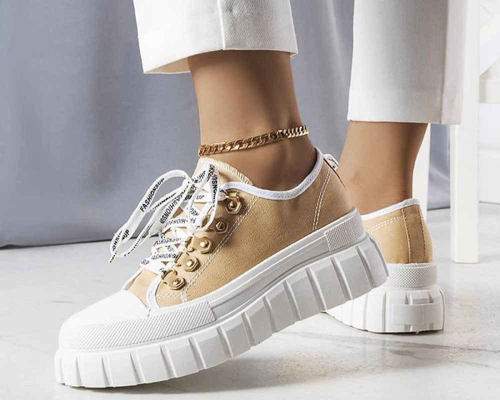 Sneakers model 207986 Solea