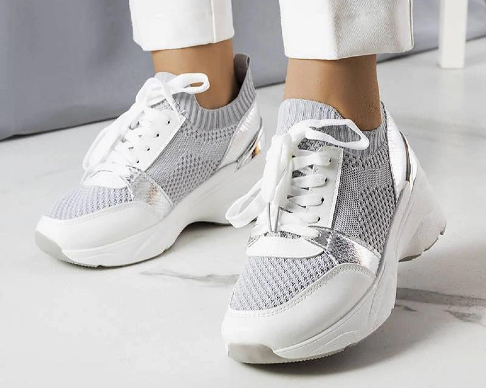 Sneakers model 207995 Solea