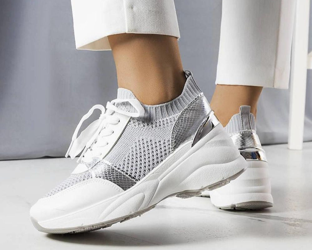 Sneakers model 207995 Solea