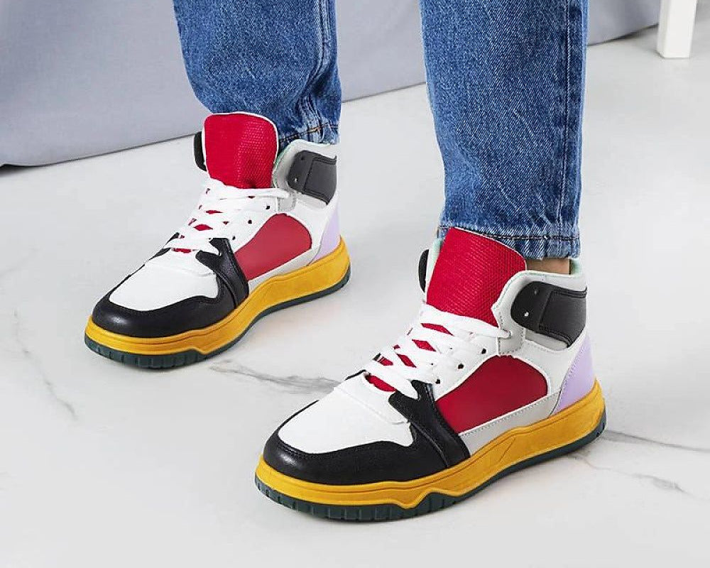 Sneakers model 208019 Solea