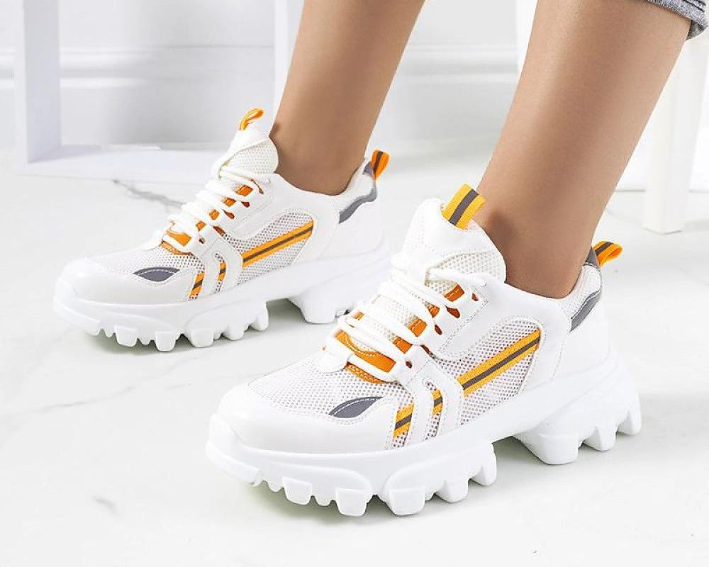 Sneakers model 208043 Solea