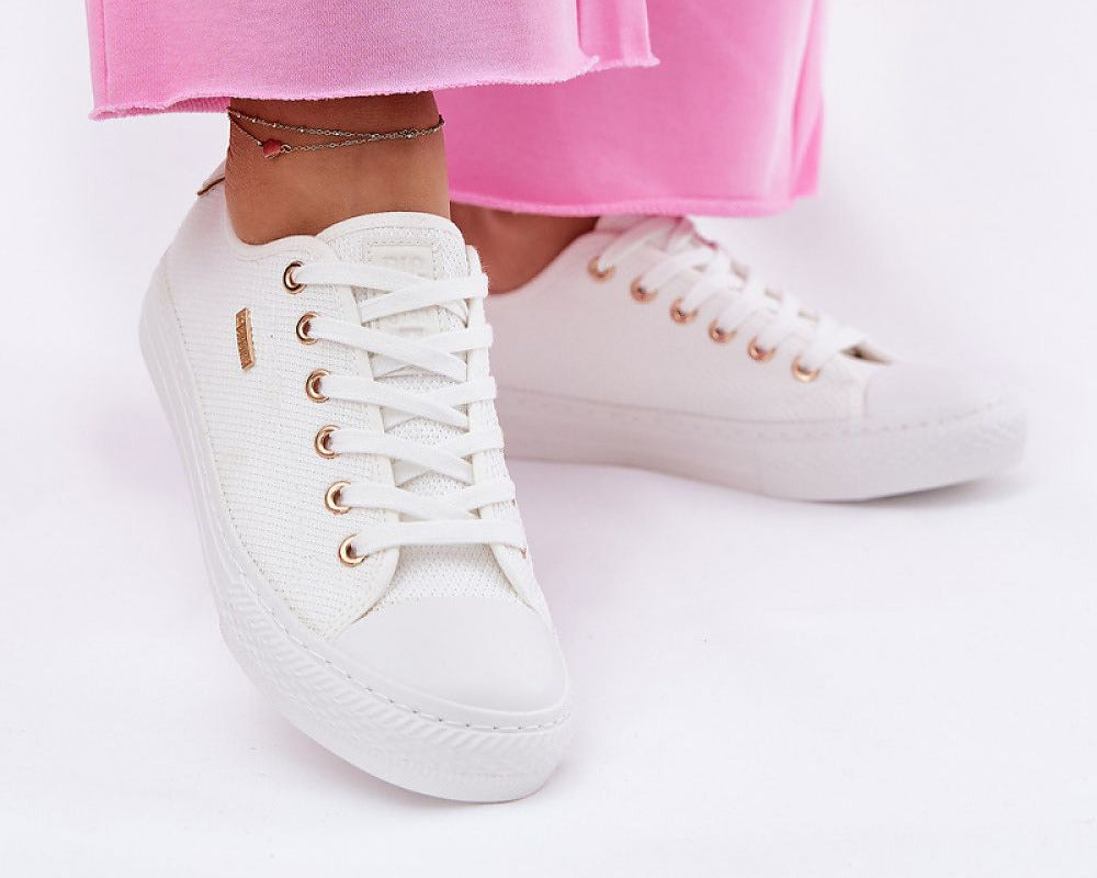 Sneakers model 211356 Step in style