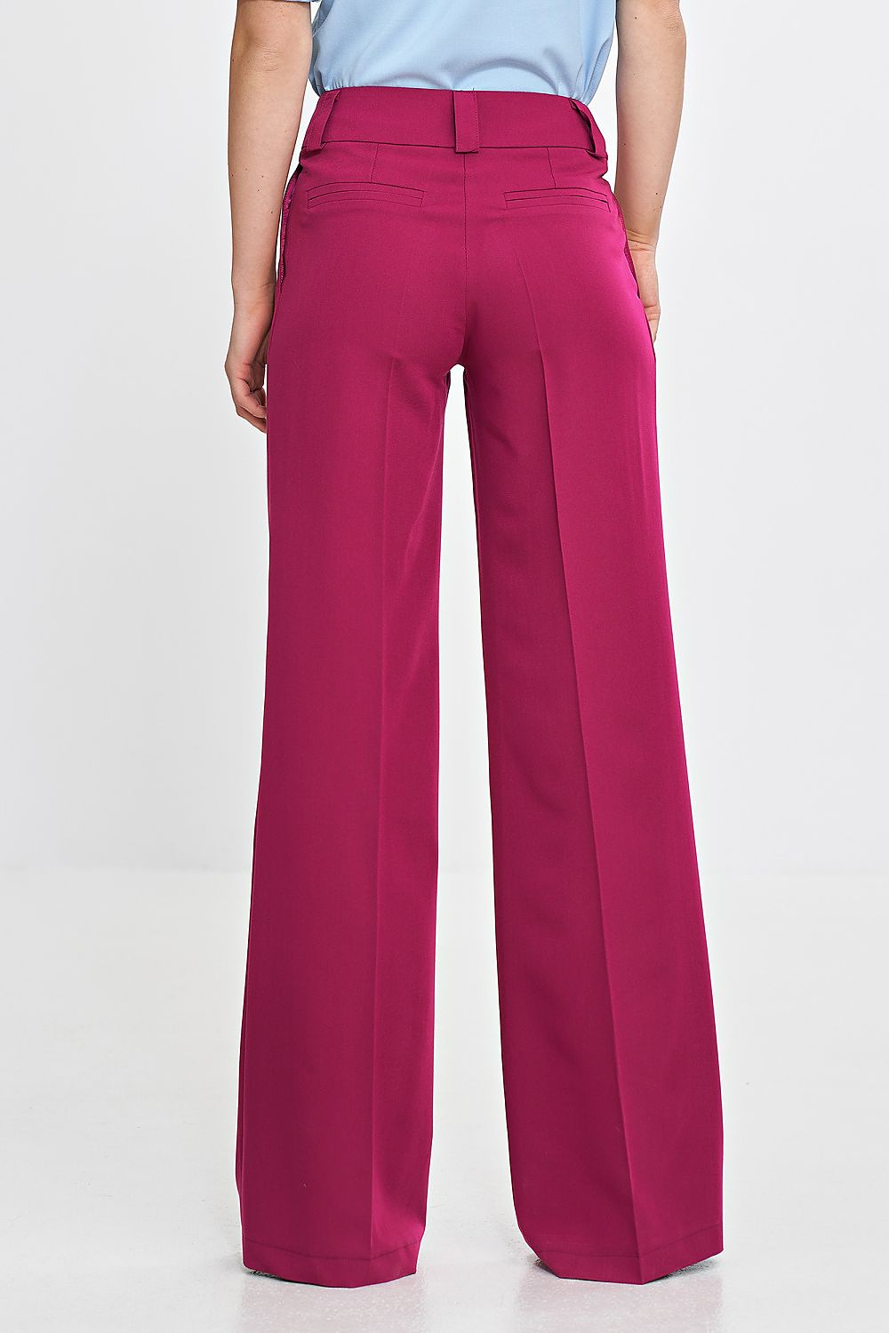 Lange Hose model 211815 Nife