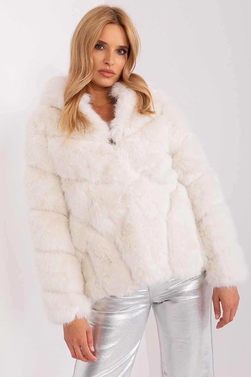 Jacke model 186725 AT
