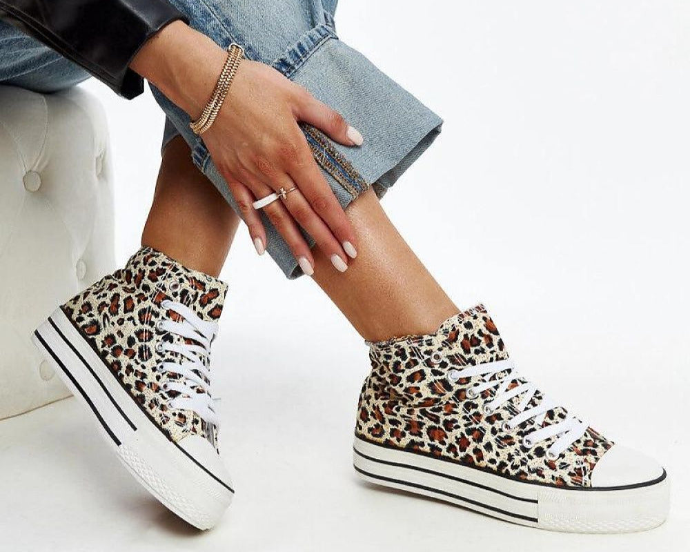  Sneakers model 207389 Solea 