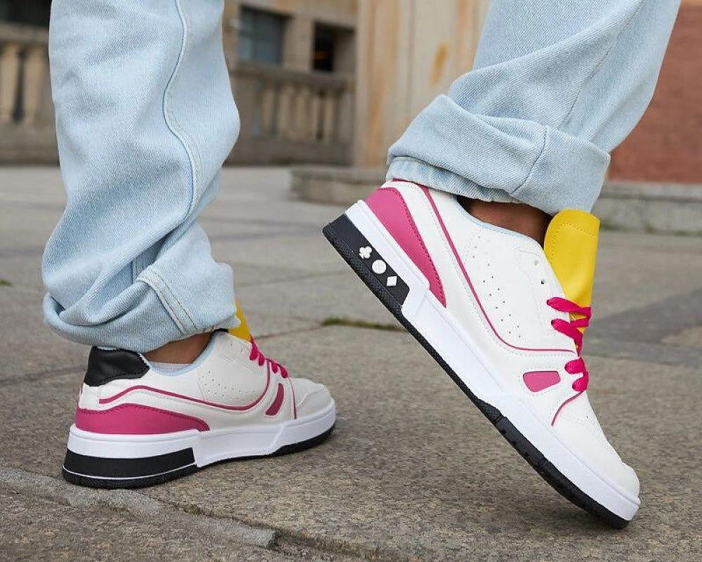  Sneakers model 207670 Solea 