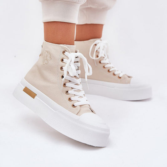  Sneakers model 211355 Step in style 