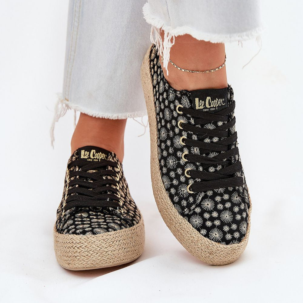  Sneakers model 212619 Step in style 